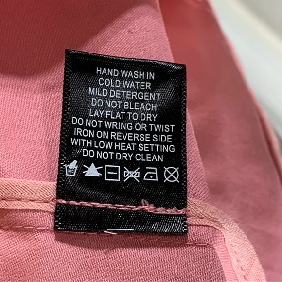 NWT 💥💥5 Star Rated💥💥Pink Metallic Animal Blazer - Picture 5 of 6